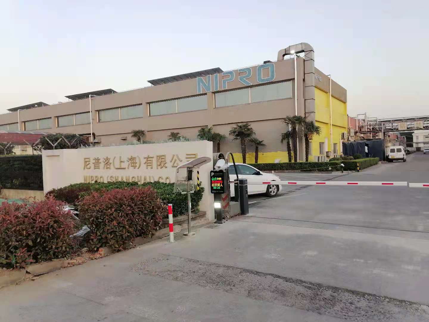 互聯網停車系統(tǒng)使停車場智慧管理